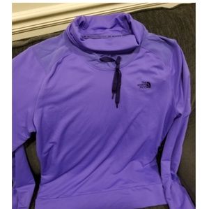 EUC North Face Athletic Pullover
